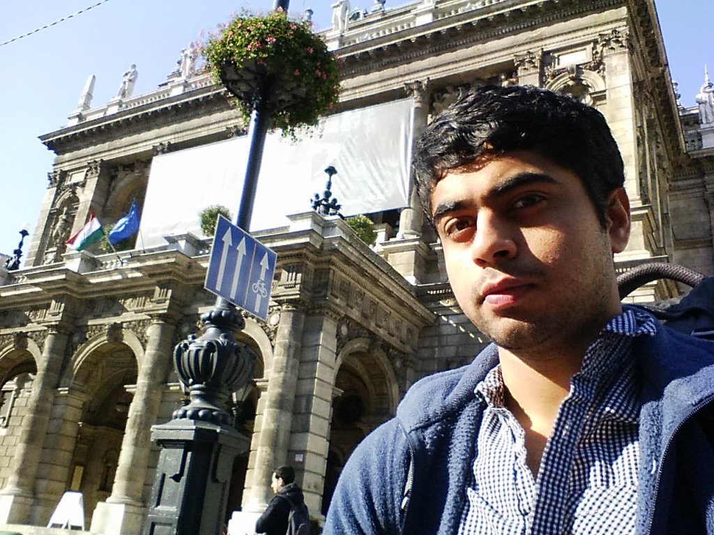 Gobi Dasu at the Hungarian Operaház